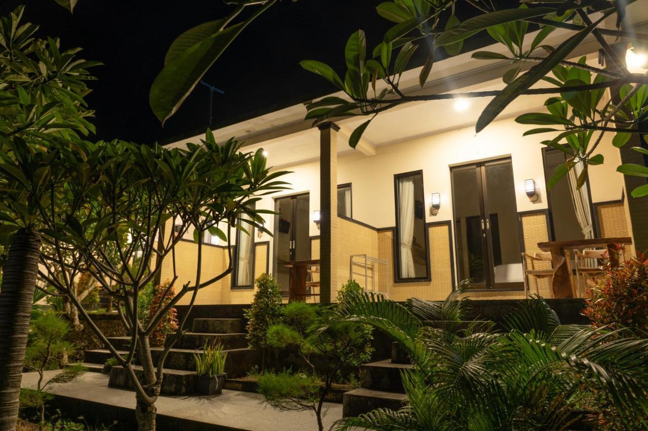 Arunika Cottage Batununggul Екстериор снимка